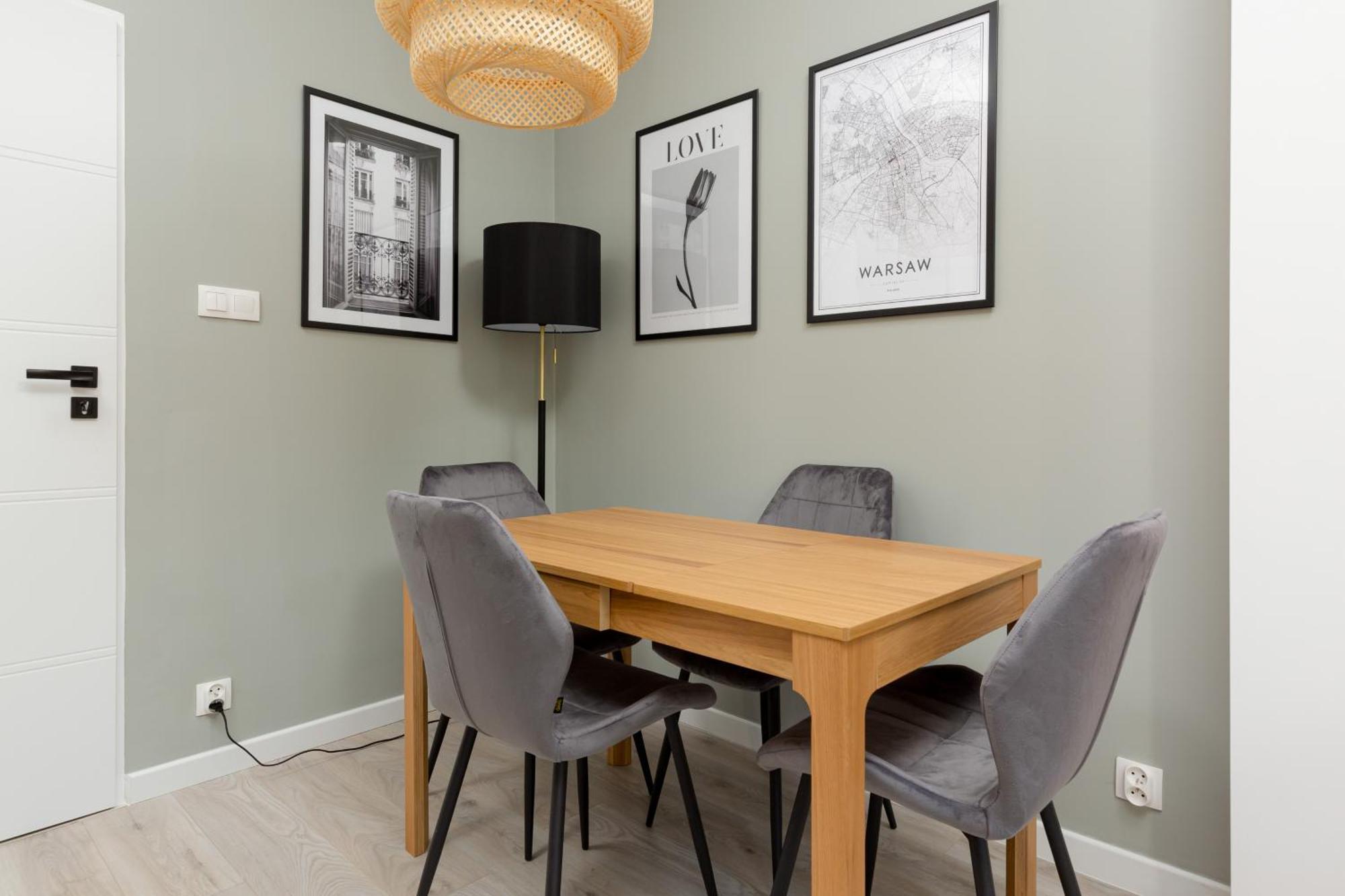 Emilii Plater By Renters Apartment *