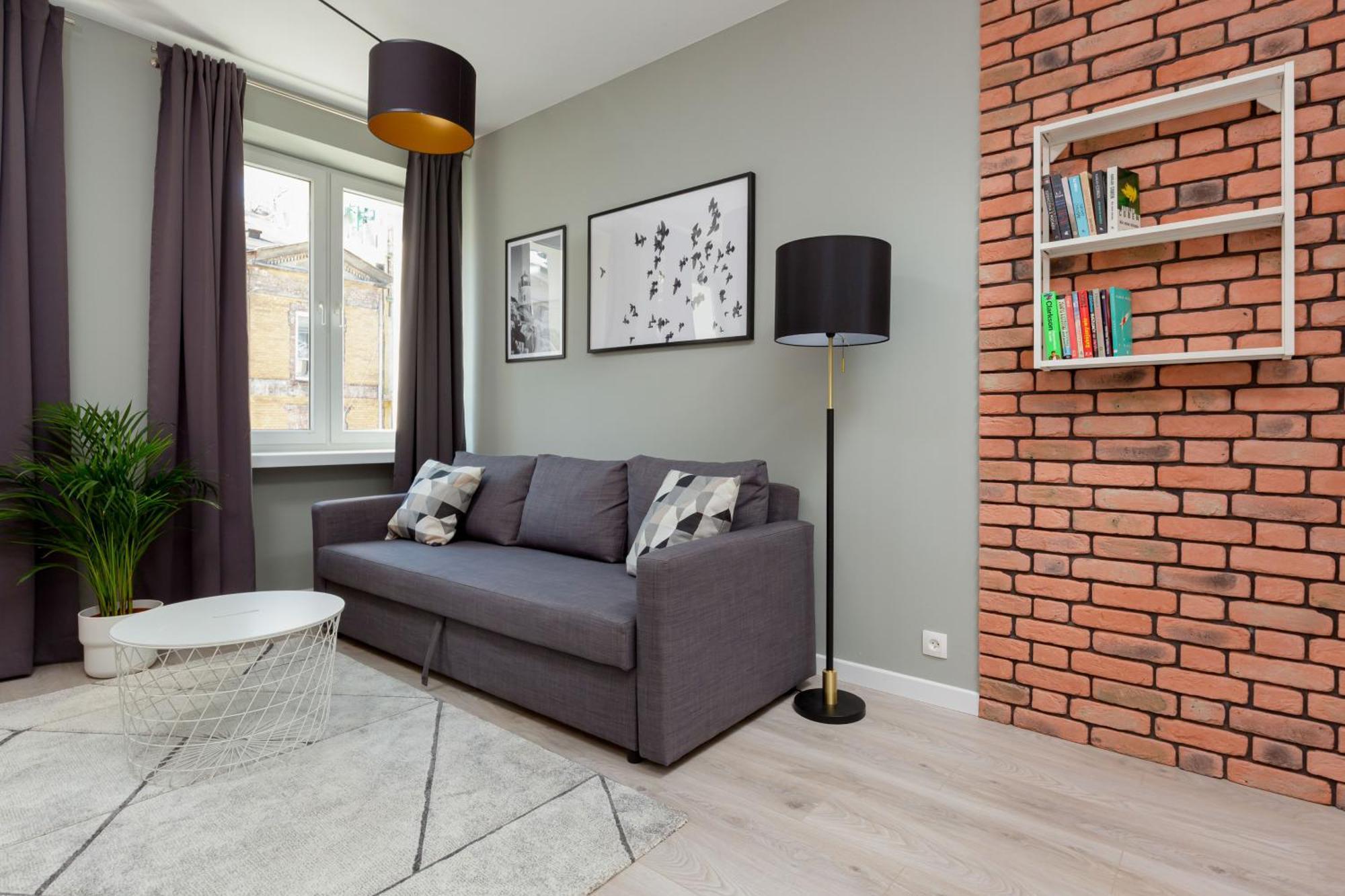 Emilii Plater By Renters * Warsaw